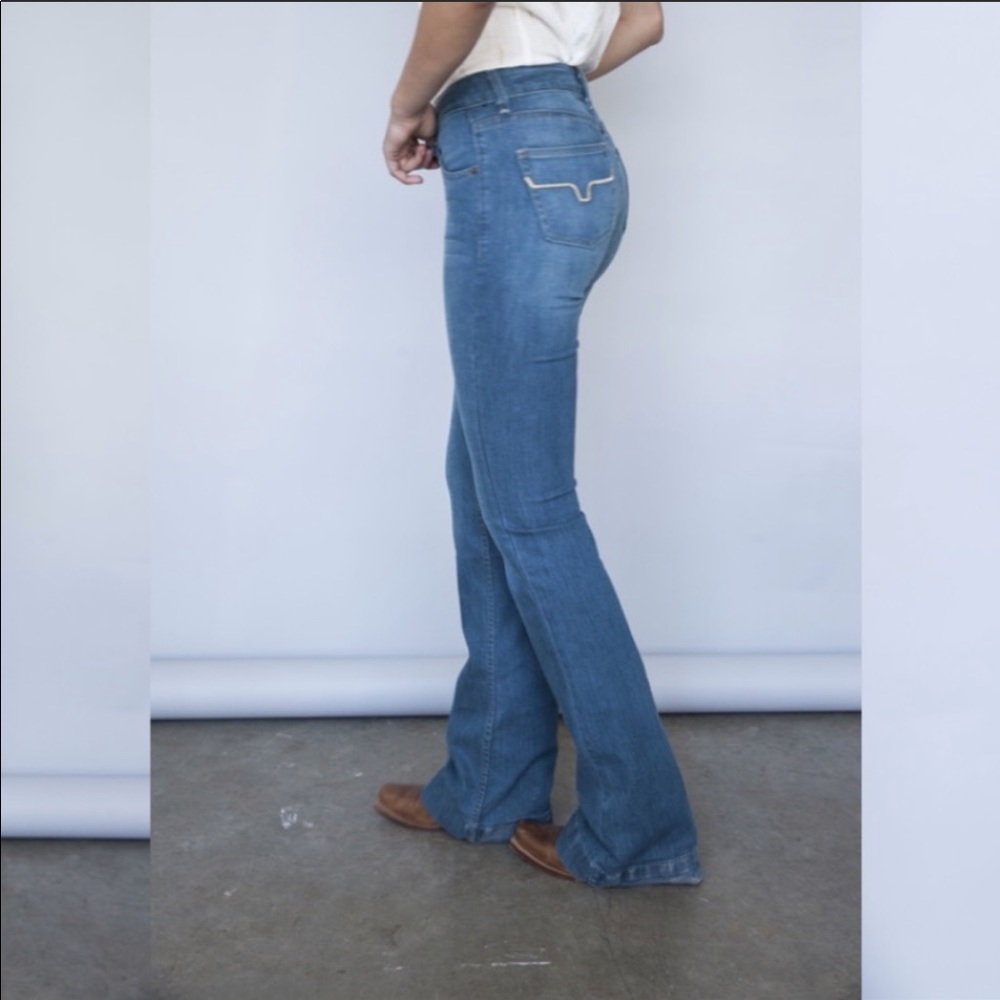 [Kimes Ranch Jeans] Lola • Soho Fade • Size 0x36”